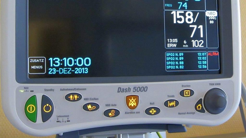 Researchers built an AI model that predicts mortality risk in patients with complex heart and kidney conditions