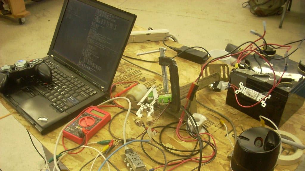 Researchers built a wearable hat to help robots learn from human movement