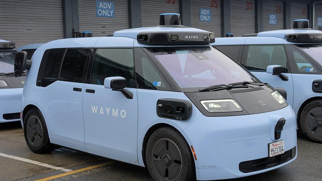 Waymo set 2028 as its target to carry the first riders in Toronto, starting with manual driving